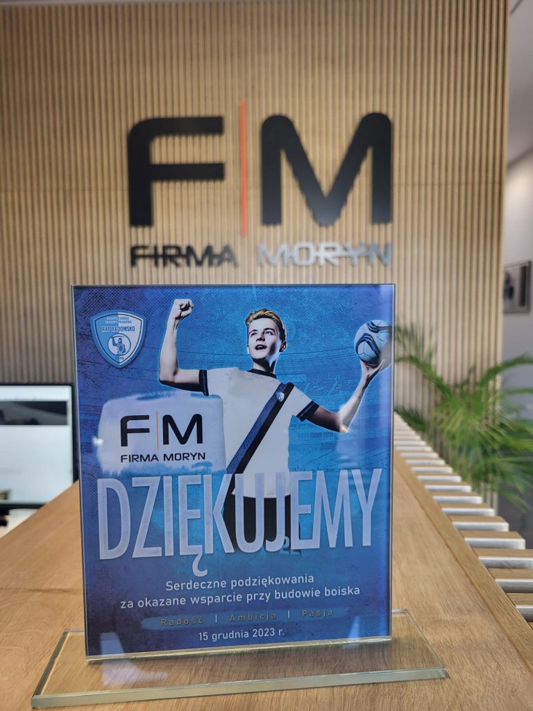 Podziękowanie dla Firmy Moryn z napisem „Dziękujemy” na tle logo firmy.